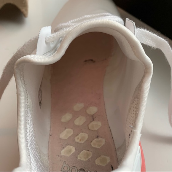 Women’s Adidas NMD_R1 Sneaker - Picture 4 of 15